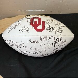 Autographed 2007 OU Oklahoma Sooners Football Gerald McCoy Sam Bradford